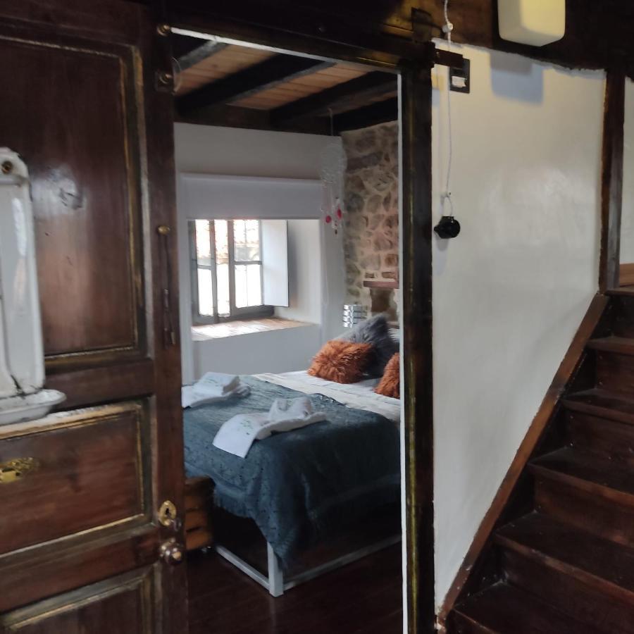 La Casa De La Tina Villa Porquera de Santullan Luaran gambar